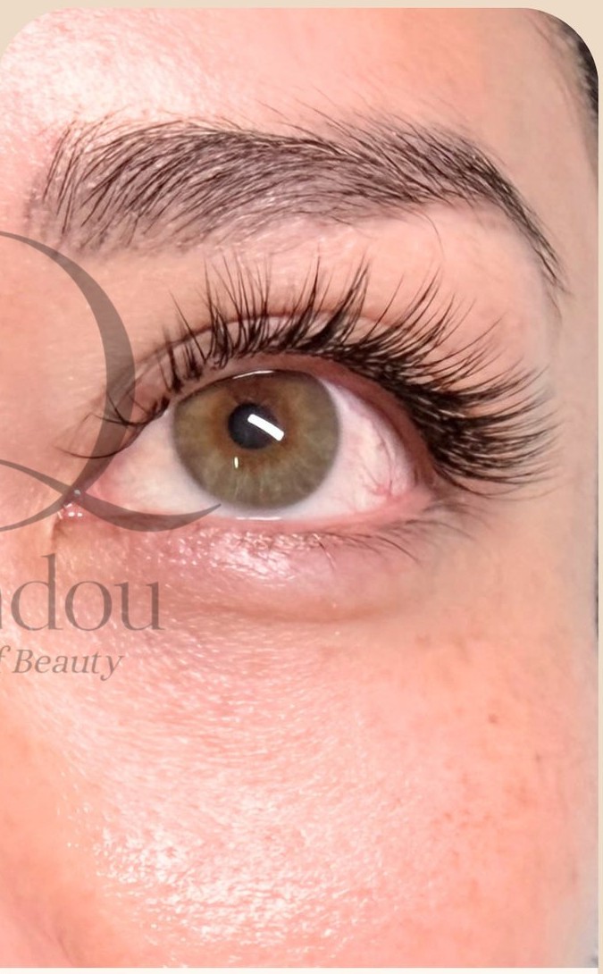 7 Signs You Need Lash Extensions (Not Just a Lash Lift)